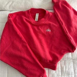 Alo Candy Red Accolade cropped crew neck